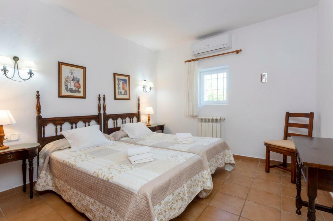 Can Toni Den Musson * Santa Eularia des Riu